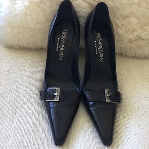 Yes Saint Laurent Black Pumps